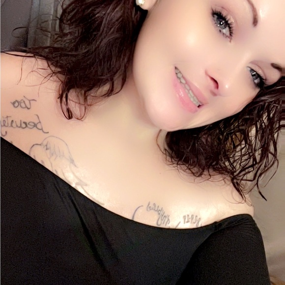 Meet your Posher, Misty - Picture 4 of 13